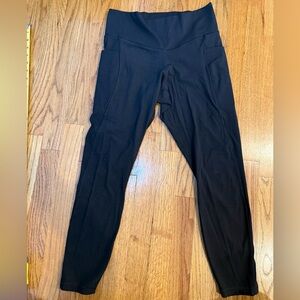 Black High-Waisted ankle Leggings with pockets - EUC
